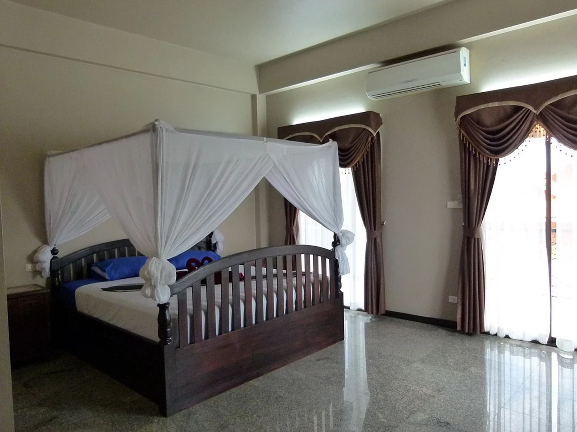 Baan Georges Hotel