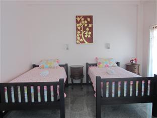 Baan Georges Hotel